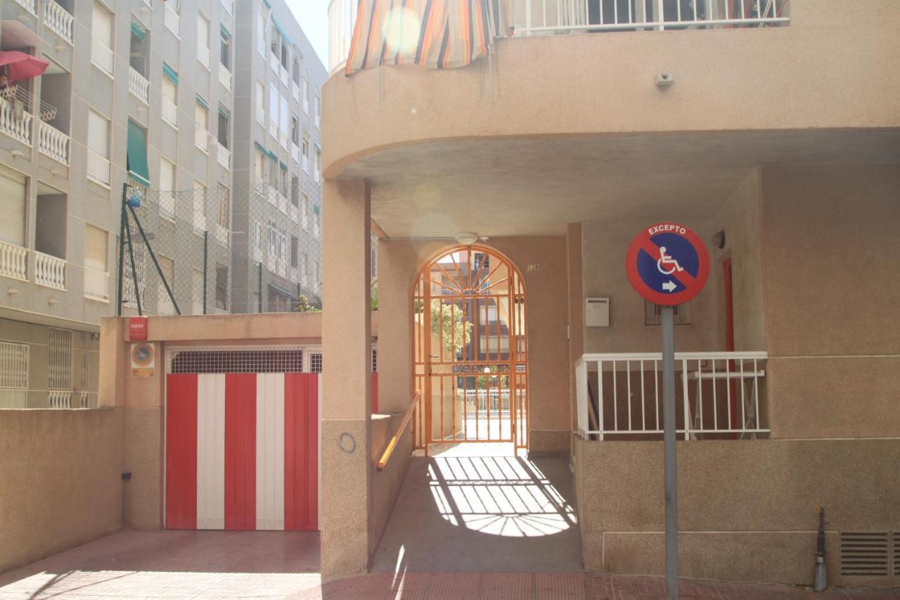 Apartamento Urbano Arregui Apartament Torrevieja Zewnętrze zdjęcie